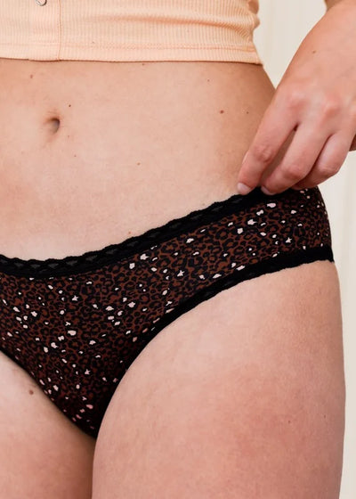 Modèle Léo de Louloucup – culotte menstruelle pour fluxabondant, idéale pour règles abondantes Card Image